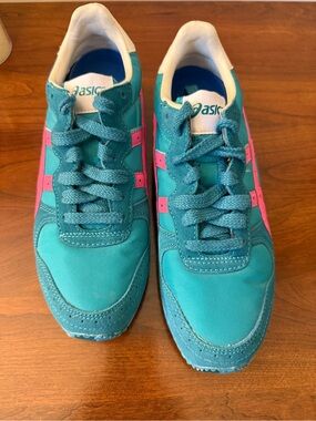 ASICS Corrido Women’s Fashion Sneakers in Teal & Pink Size 7.5